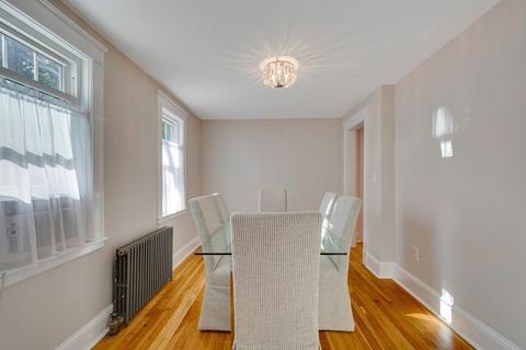 54 Norfolk St, Needham, MA 02492 photo 9