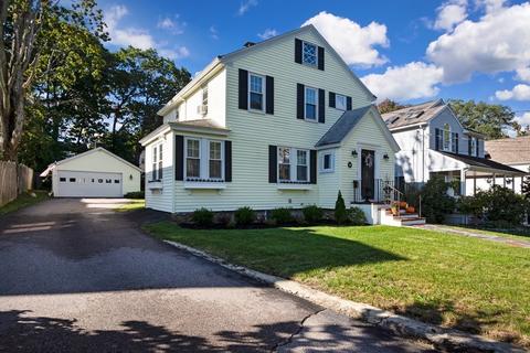 54 Norfolk St, Needham, MA 02492 photo 1