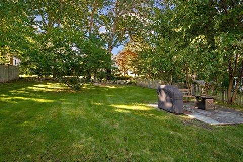 54 Norfolk St, Needham, MA 02492 photo 26
