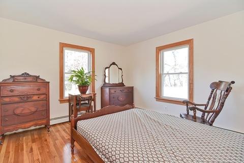 84 Mendon St, Upton, MA 01568 photo 26