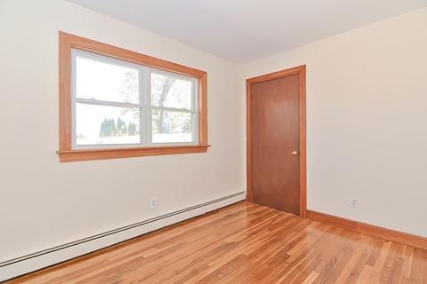 84 Mendon St, Upton, MA 01568 photo 22