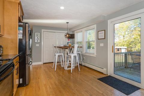 7 Meadows Ave, Canton, MA 02021 photo 9