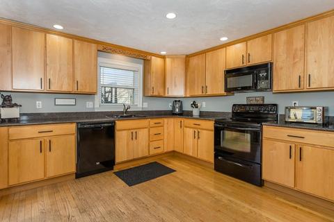 7 Meadows Ave, Canton, MA 02021 photo 8
