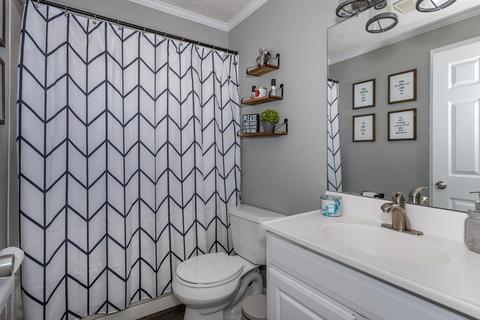 7 Meadows Ave, Canton, MA 02021 photo 12