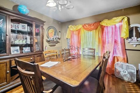 56 Orange St, Springfield, MA 01108 photo 19
