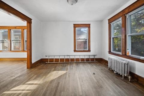 56 Orange St, Springfield, MA 01108 photo 5