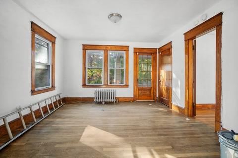 56 Orange St, Springfield, MA 01108 photo 6