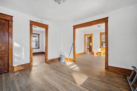 56 Orange St, Springfield, MA 01108 photo 7