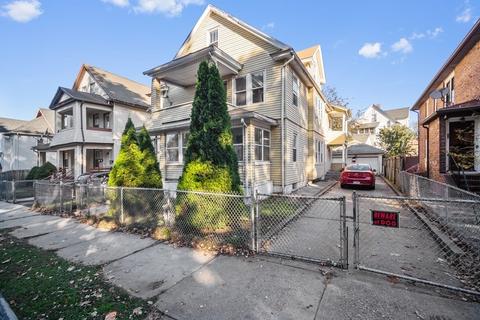 56 Orange St, Springfield, MA 01108 photo 2