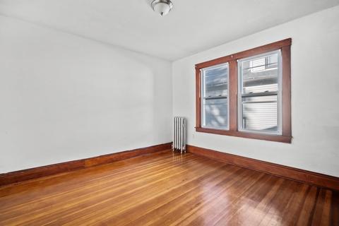 56 Orange St, Springfield, MA 01108 photo 12