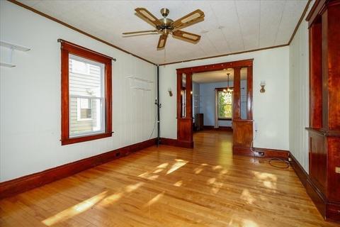 67 Whitmarsh Ave, Worcester, MA 01606 photo 4