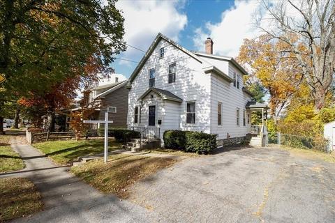 67 Whitmarsh Ave, Worcester, MA 01606 photo 2