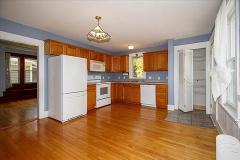 67 Whitmarsh Ave, Worcester, MA 01606 photo 8