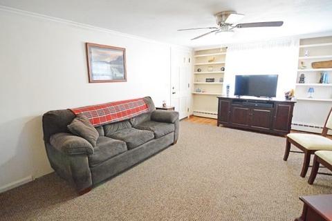 23 N Hood St, Springfield, MA 01109 photo 8