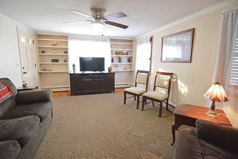 23 N Hood St, Springfield, MA 01109 photo 7