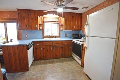 23 N Hood St, Springfield, MA 01109 photo 3