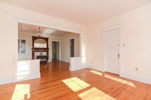 71 Francis St, Worcester, MA 01606 photo 16