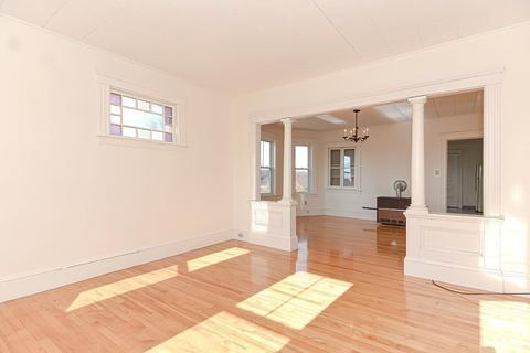 71 Francis St, Worcester, MA 01606 photo 5