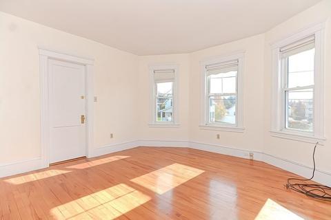 71 Francis St, Worcester, MA 01606 photo 13