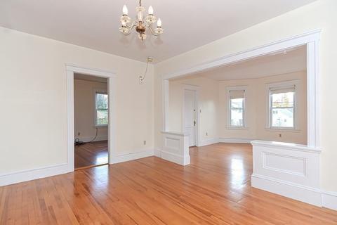 71 Francis St, Worcester, MA 01606 photo 8