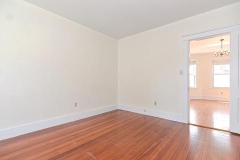 71 Francis St, Worcester, MA 01606 photo 7