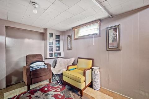 47 Phillips Ave, Springfield, MA 01119 photo 16