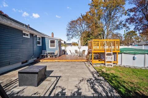 47 Phillips Ave, Springfield, MA 01119 photo 17