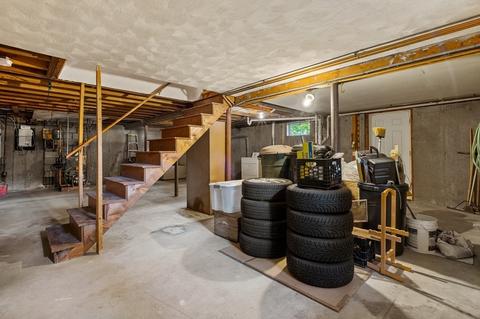 20 Colburn Rd, Reading, MA 01867 photo 26