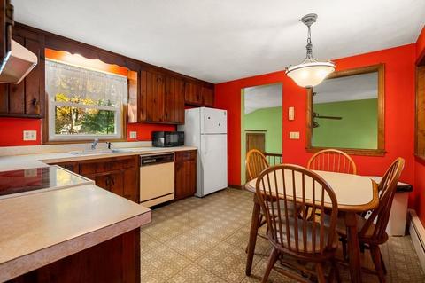 20 Colburn Rd, Reading, MA 01867 photo 12