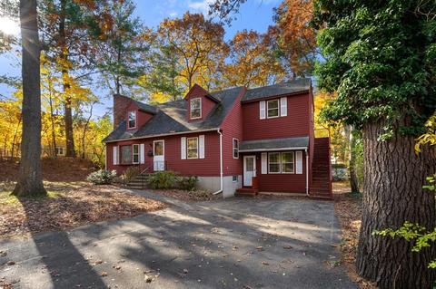 20 Colburn Rd, Reading, MA 01867 photo 2