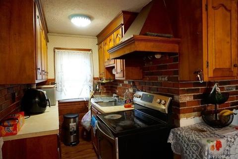44 Reed St, Worcester, MA 01602 photo 5
