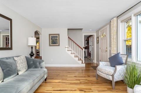 231 Lowell St, Reading, MA 01867 photo 4