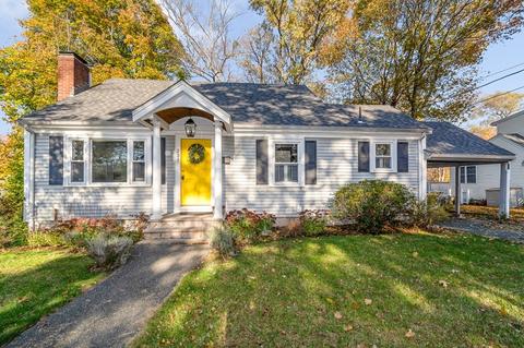 231 Lowell St, Reading, MA 01867 photo 1