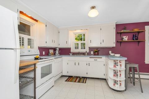 231 Lowell St, Reading, MA 01867 photo 5