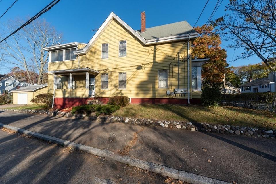 62 Riverview St, Brockton, MA 02302 32 Photos MLS 72919266 Movoto