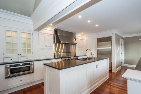 18 Norfolk St, Dedham, MA 02026 photo 7