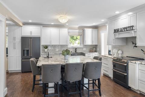 293 West St, Reading, MA 01867 photo 9