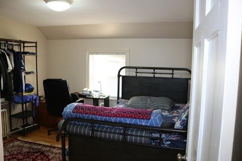 1189 Bradley Rd, Springfield, MA 01118 photo 10