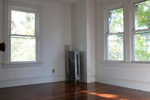426 Sumner Ave, Springfield, MA 01104 photo 7