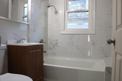 426 Sumner Ave, Springfield, MA 01104 photo 8