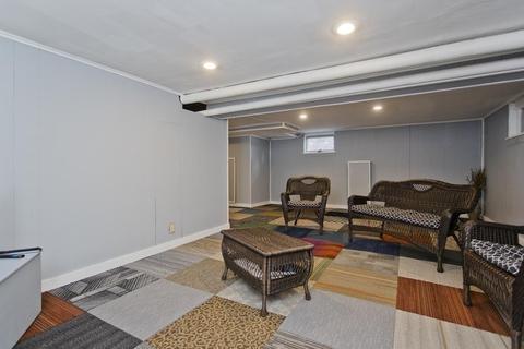 129 Eddy St, Springfield, MA 01104 photo 25