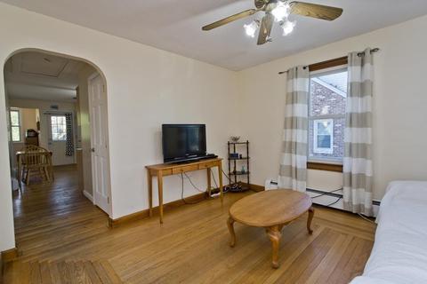 129 Eddy St, Springfield, MA 01104 photo 6
