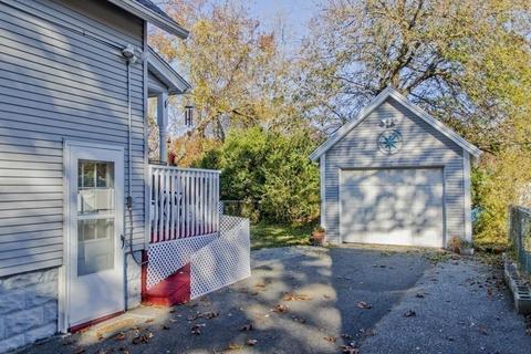 129 Eddy St, Springfield, MA 01104 photo 36