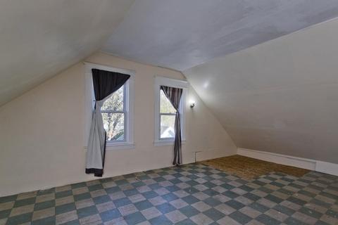 129 Eddy St, Springfield, MA 01104 photo 32