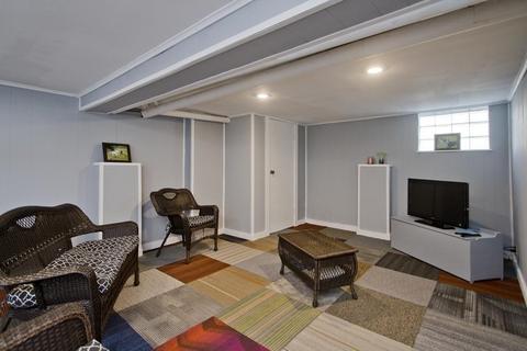 129 Eddy St, Springfield, MA 01104 photo 11