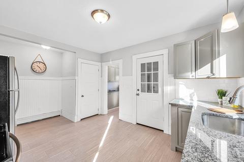 19 Brandon Ave, Springfield, MA 01119 photo 13