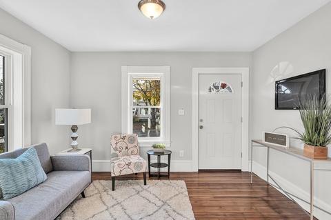 19 Brandon Ave, Springfield, MA 01119 photo 4