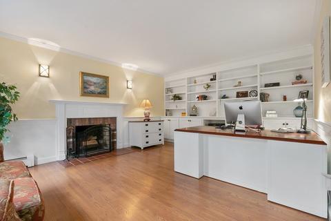 8 Fulling Mill Ln, Hingham, MA 02043 photo 18