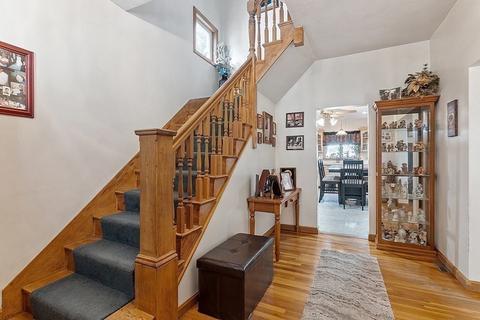 29 Henry St, Everett, MA 02149 photo 12