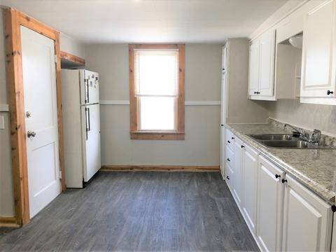 357 Hampden St, Chicopee, MA 01013 photo 7